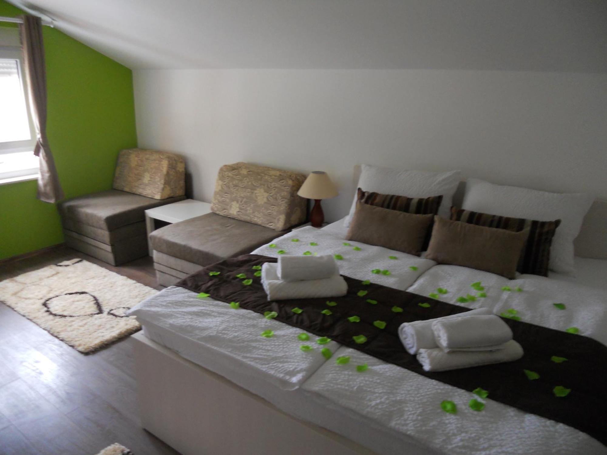 Apple Line Appartments โมสตาร์ ภายนอก รูปภาพ